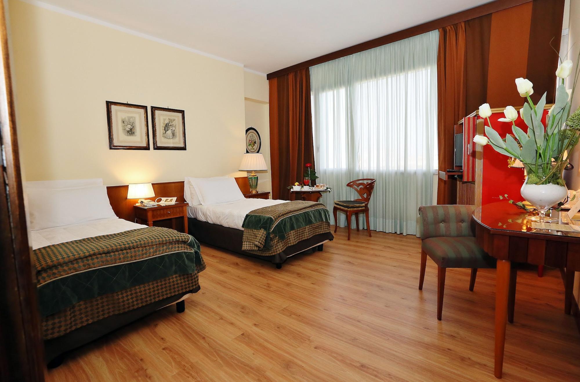 מסינה Hotel Royal Palace מראה חיצוני תמונה