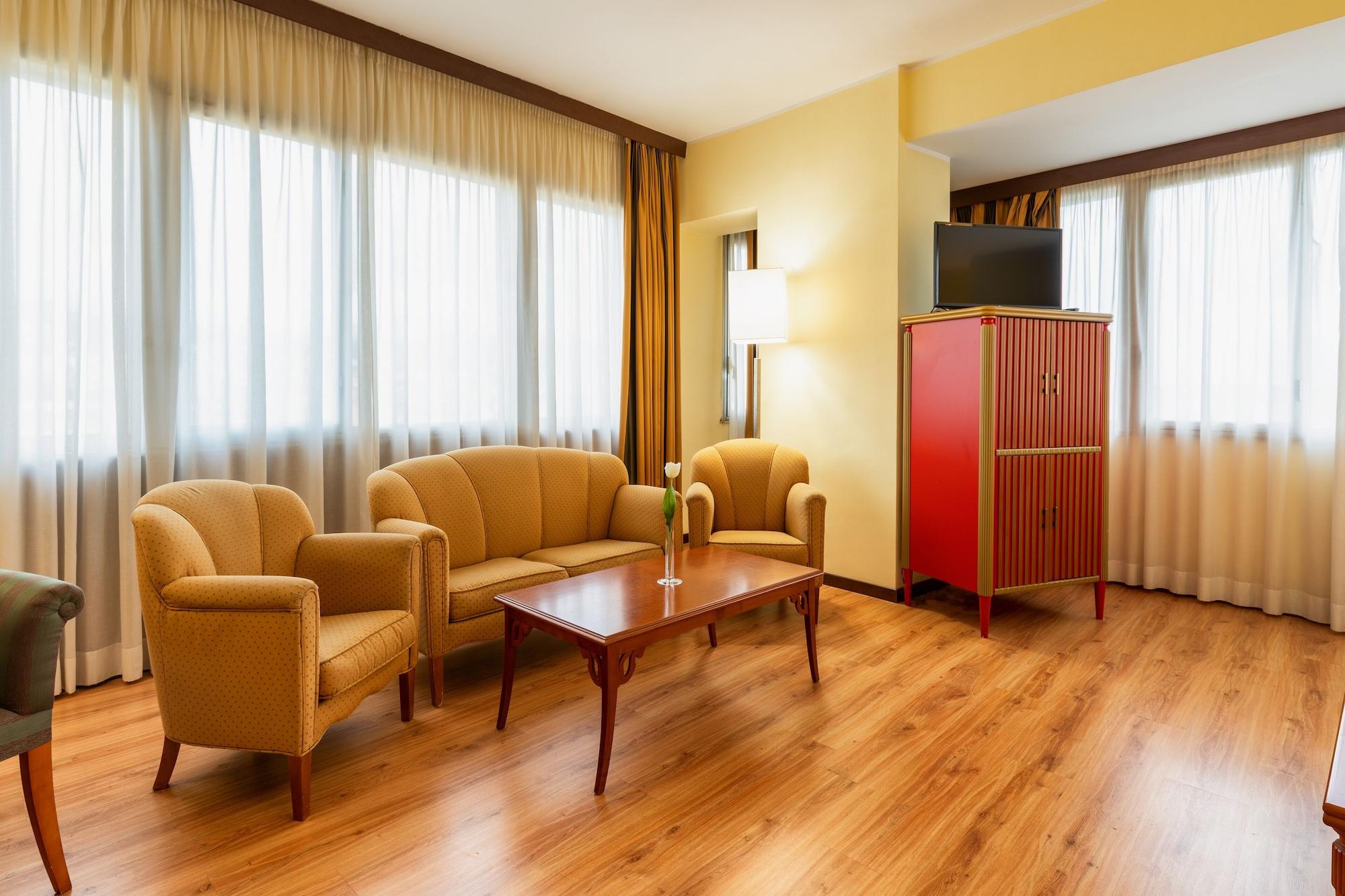 מסינה Hotel Royal Palace מראה חיצוני תמונה