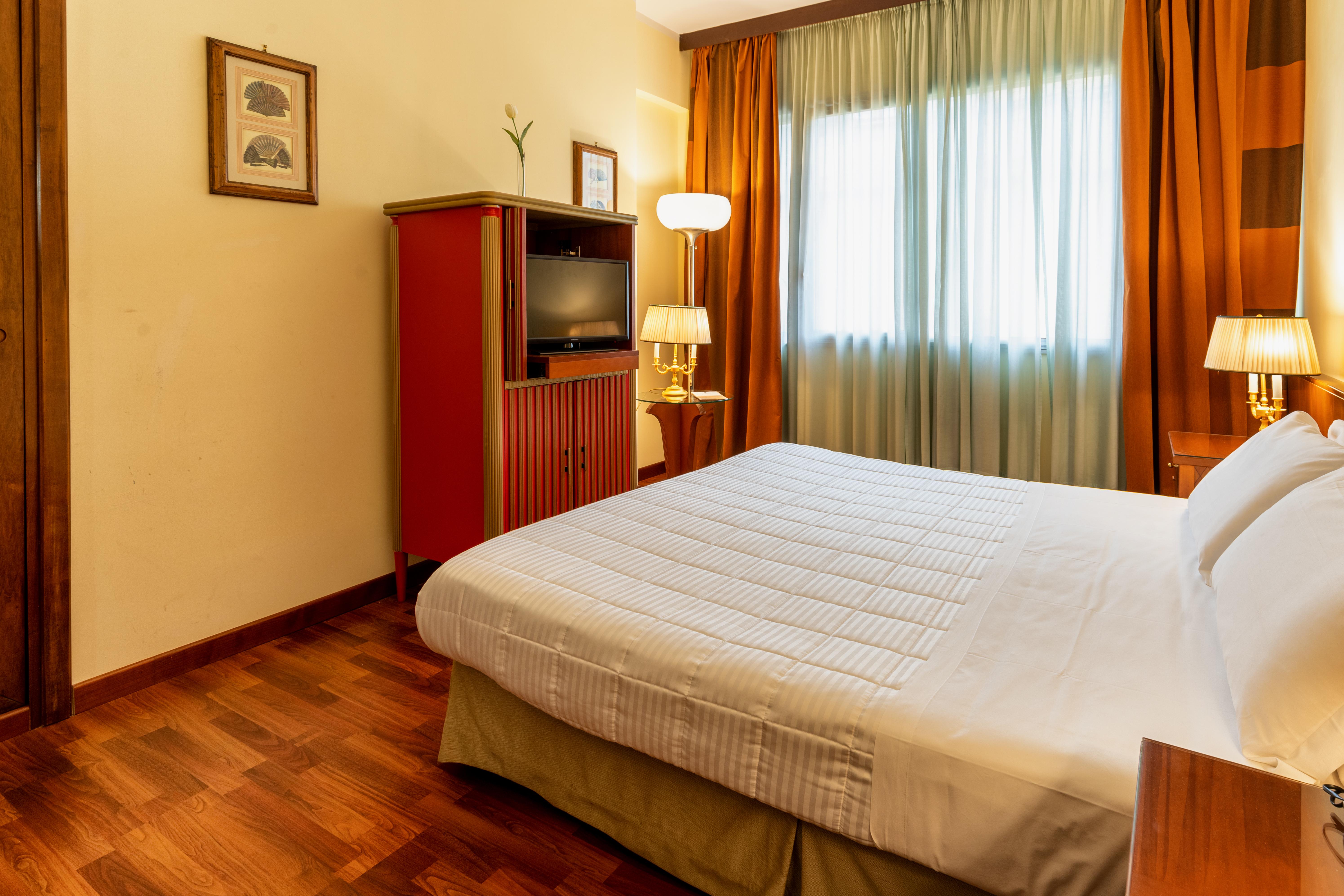 מסינה Hotel Royal Palace מראה חיצוני תמונה