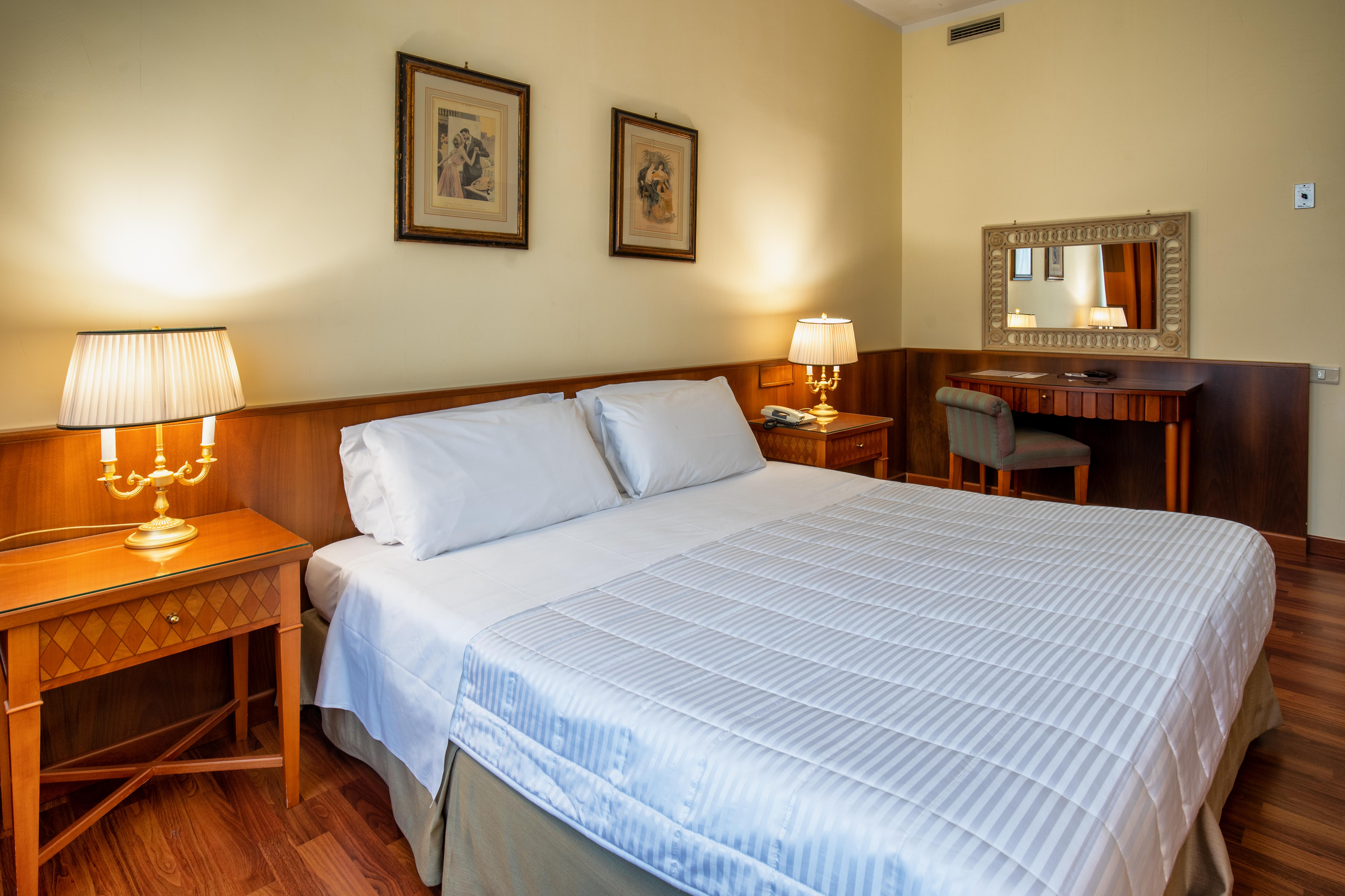 מסינה Hotel Royal Palace מראה חיצוני תמונה