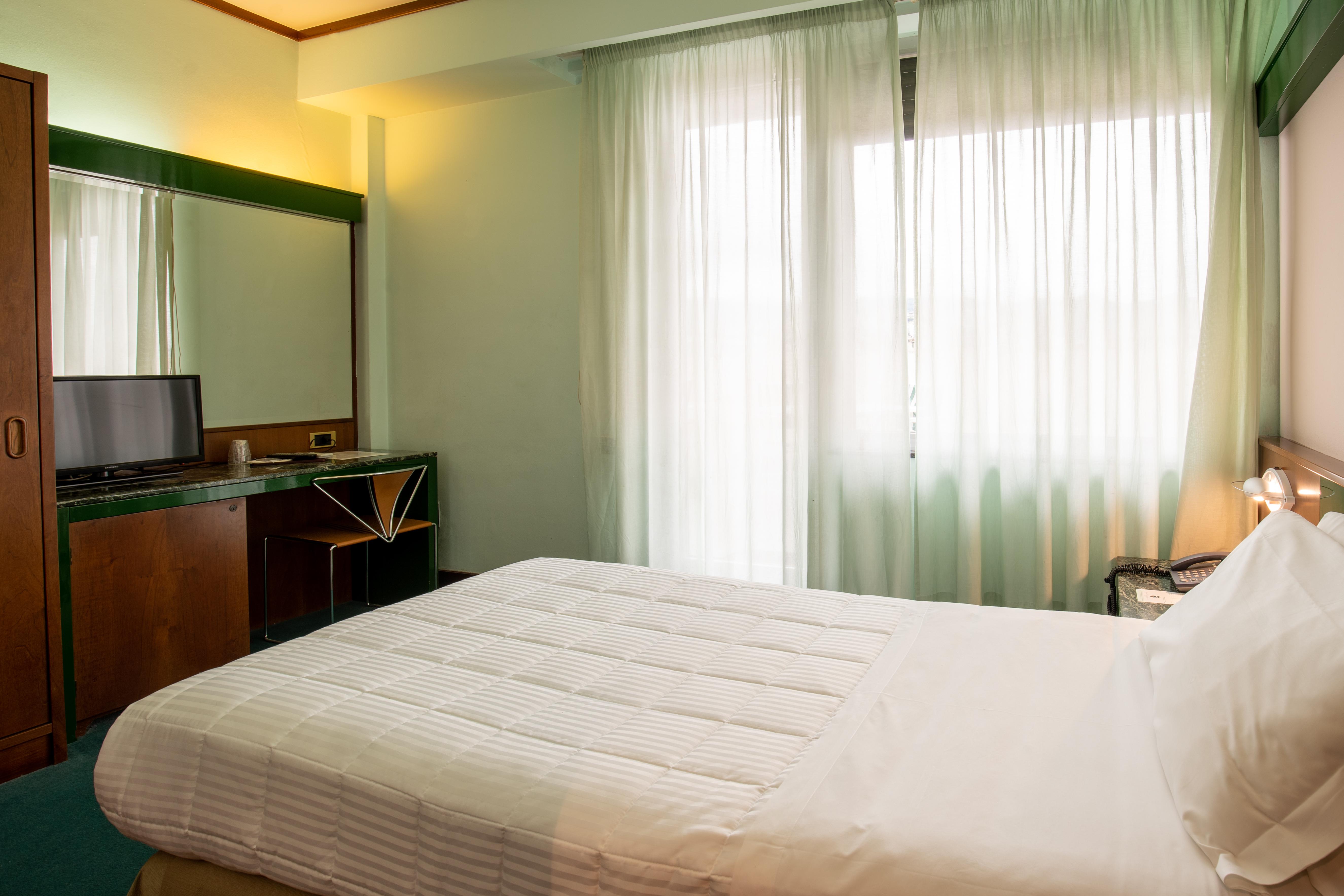 מסינה Hotel Royal Palace מראה חיצוני תמונה