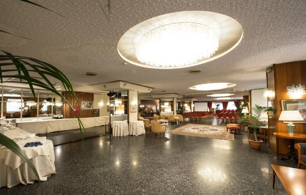 מסינה Hotel Royal Palace מראה חיצוני תמונה