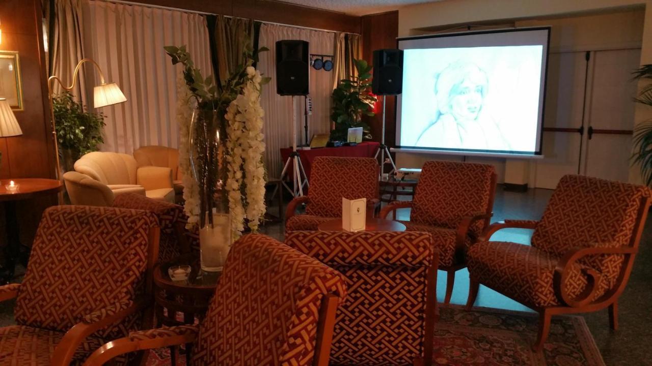 מסינה Hotel Royal Palace מראה חיצוני תמונה